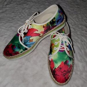 Luichiny Espadrilles NWOT